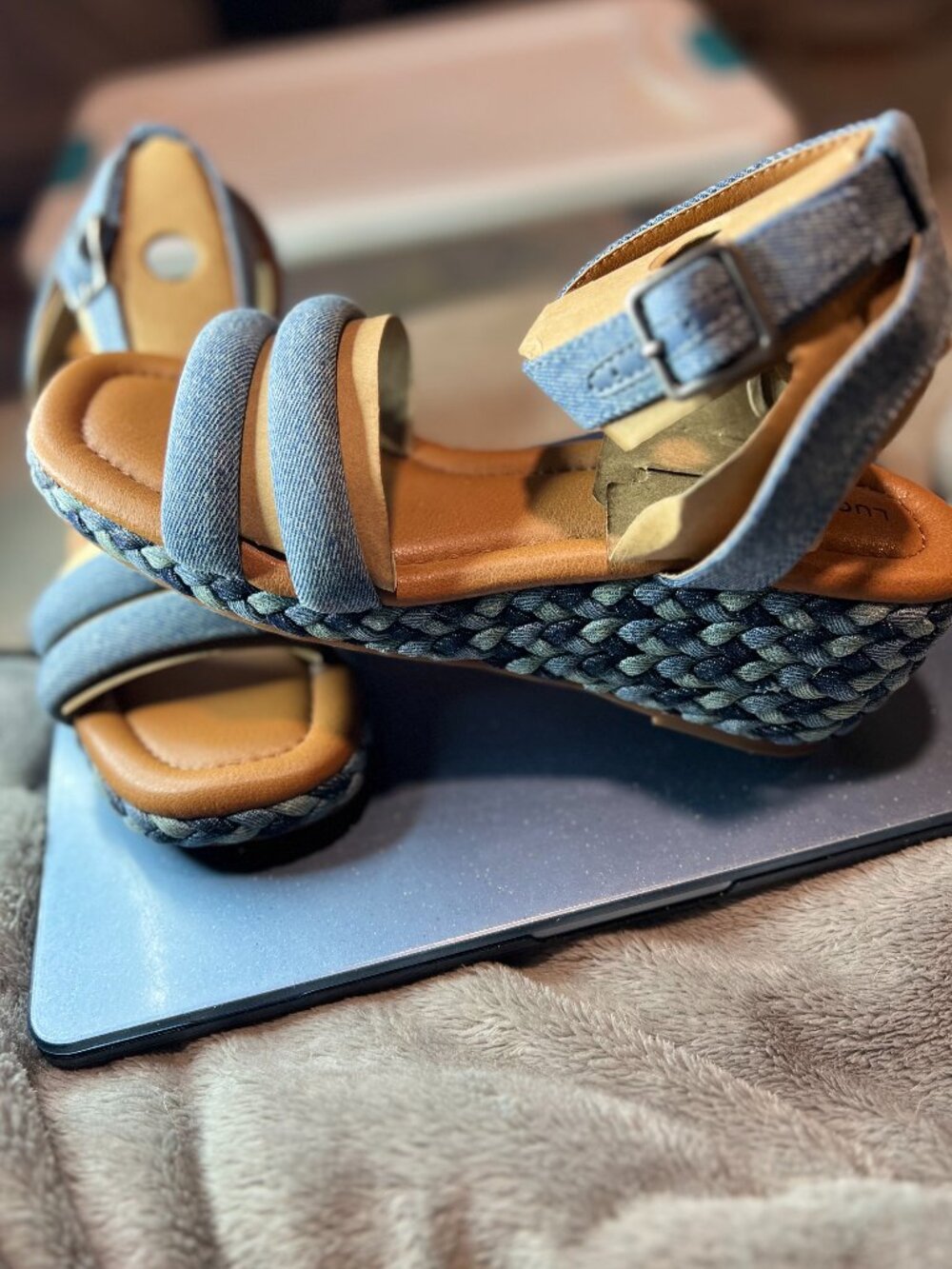 LUCKY BRAND Naylicia Denim Wedge Sandals Size 7 Brand New